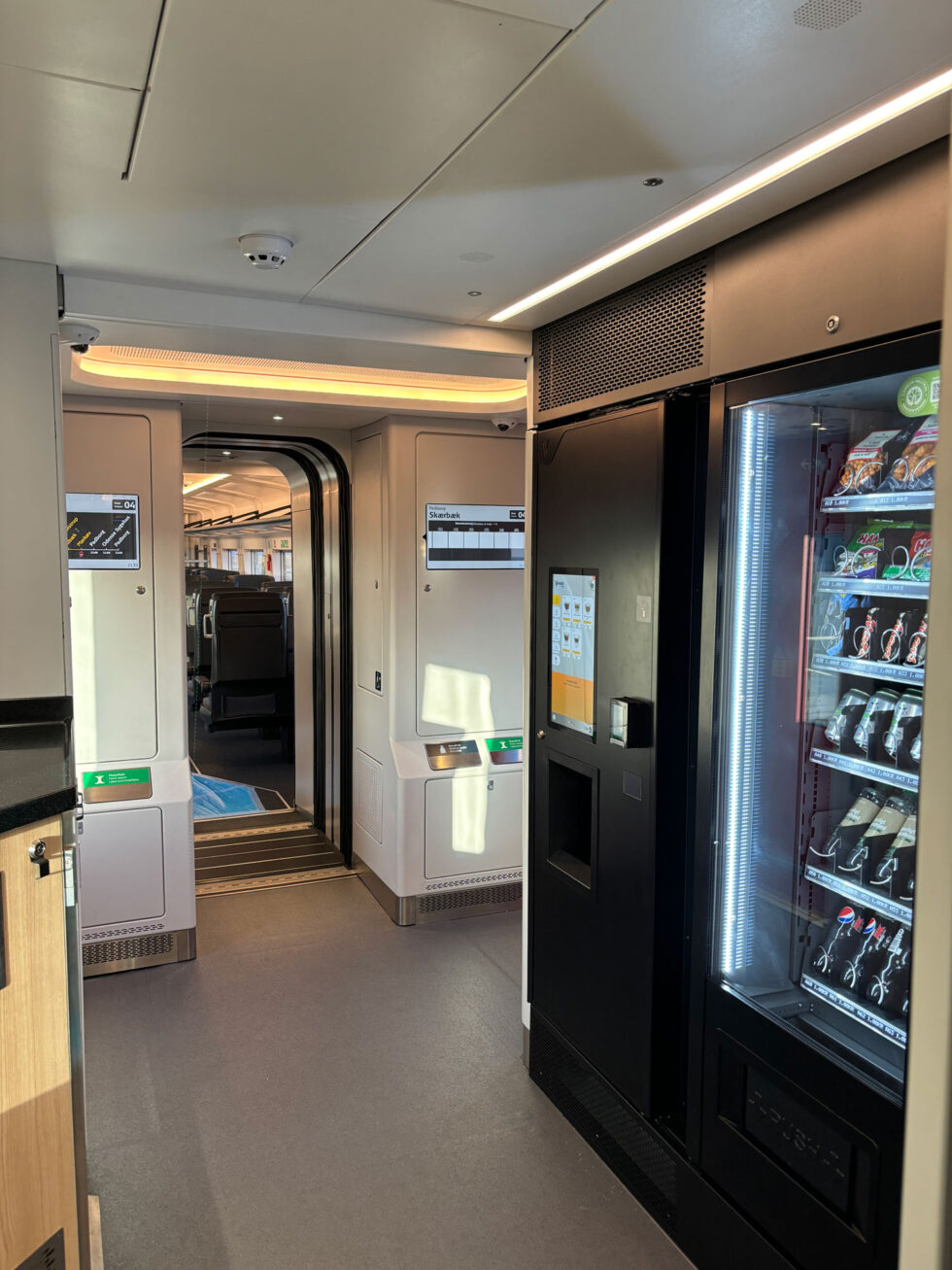 Rolling Stock Vending Solutions - Vending Automater